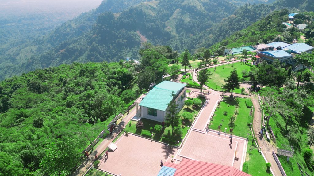 নীলগিরি বান্দরবান পর্যটন স্থান