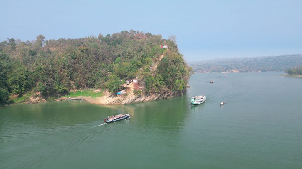 কাপ্তাই লেক